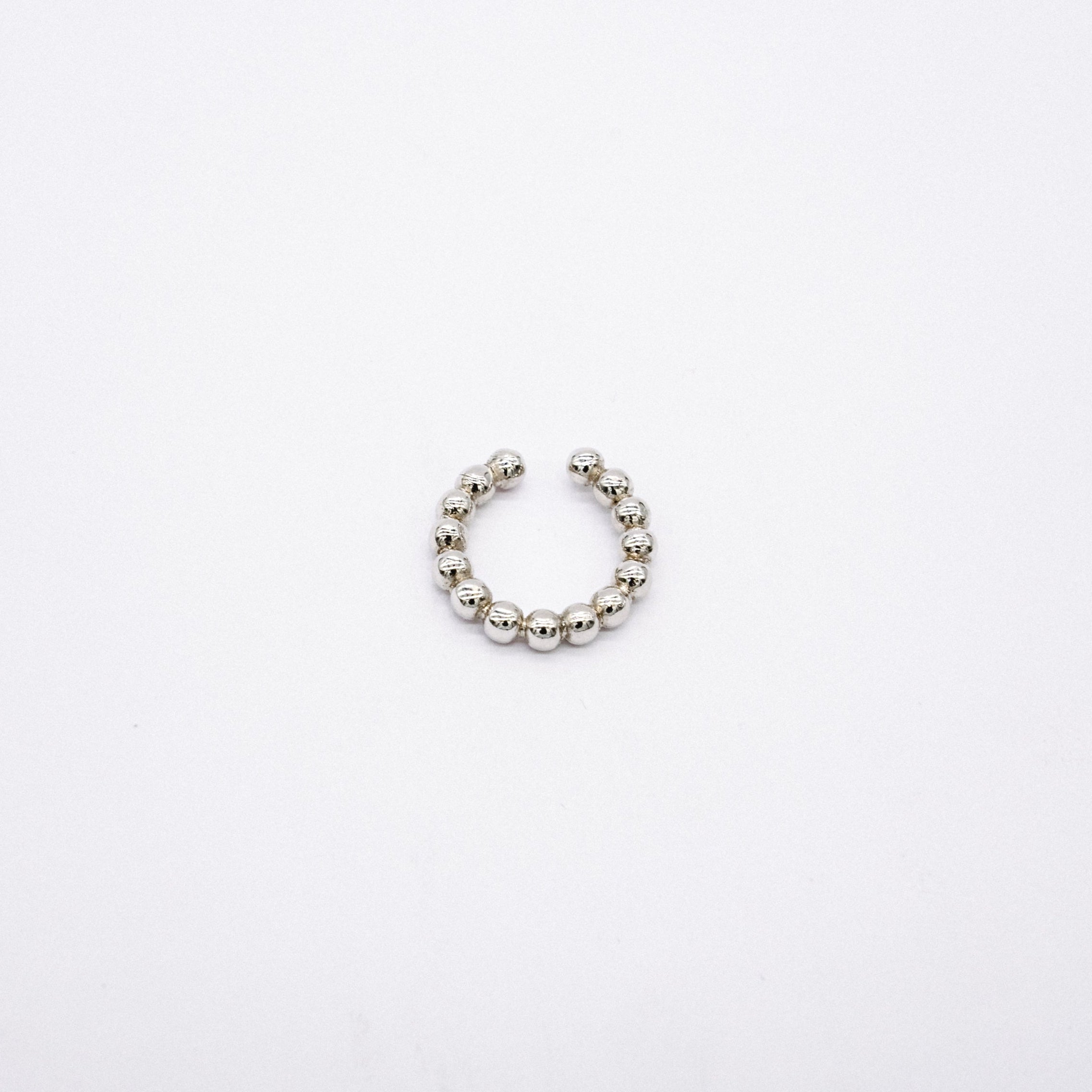 Earcuff Bolitas